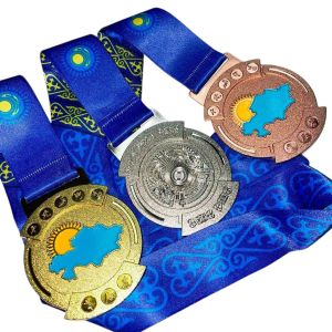 Медаль 7 см "Страна солнце" M-19