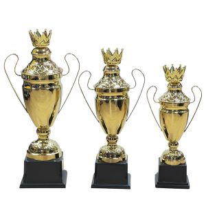 Кубок 22-3, металл/пластик, золотой