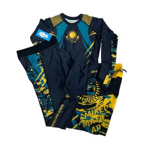 Рашгард 3 в 1 для MMA KZ, рашгард/ лосины/шорты, черный/зеленый