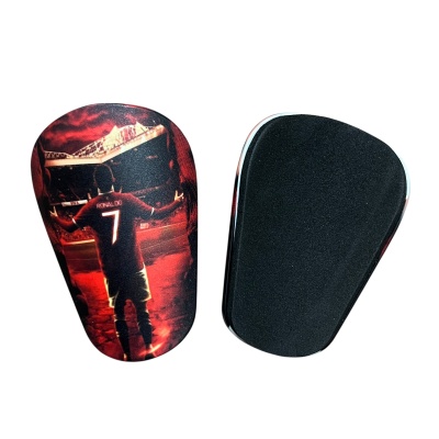 Щитки футбольные мини арт. 600 Ronaldo