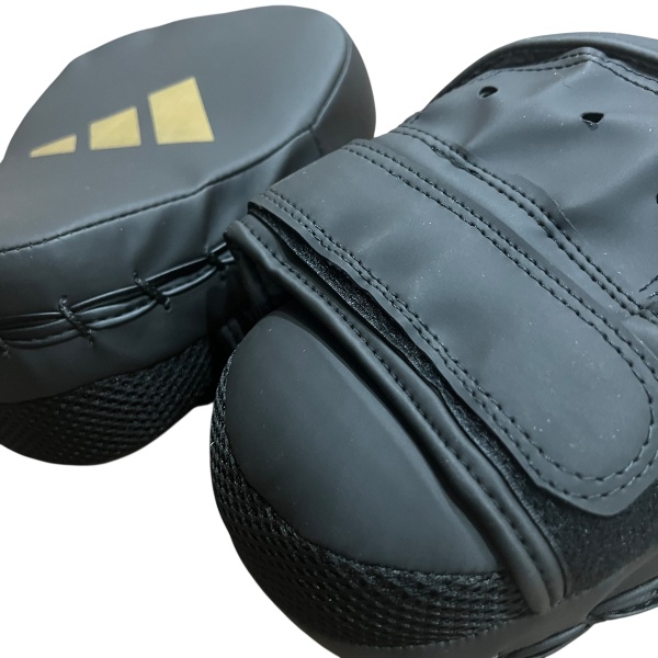 Лапы для бокса Adidas 1941, черный/золотой