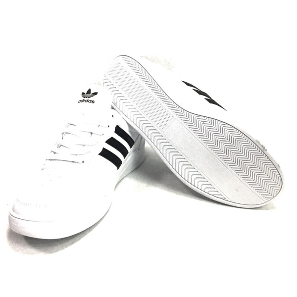 Кроссовки-кеды Aidas Yeezy Boost 700 V3, белый