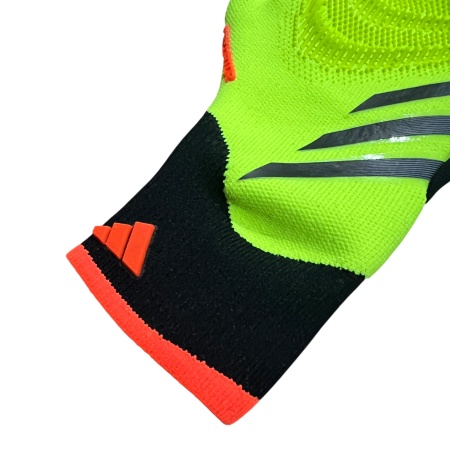 Перчатки вратарские Adidas Predator Pro арт. 2098, зеленый