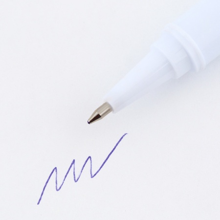 Подарочный набор «Мужество имеет значение» 9878603, картхолдер и пластиковая ручка