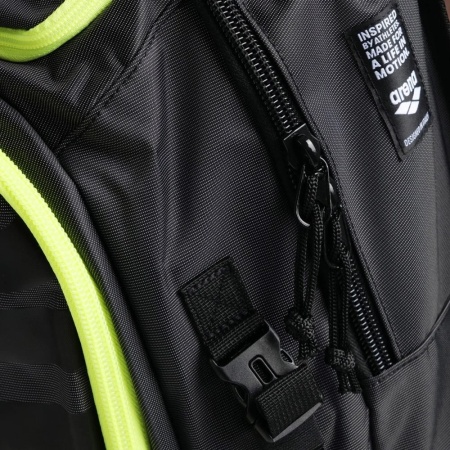 Рюкзак Arena Fastpack 3.0 005295-101, 40 л, черный/салатовый