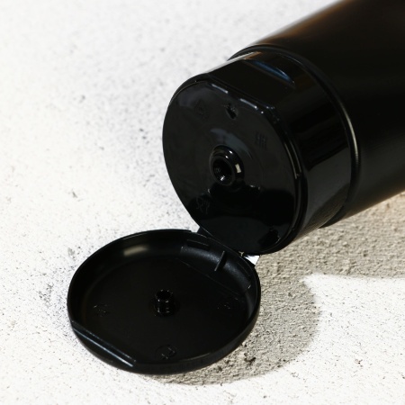 Подарочный набор косметики «23 февраля: Охлади свой пыл» 9825245, гель для душа, гель для бритья