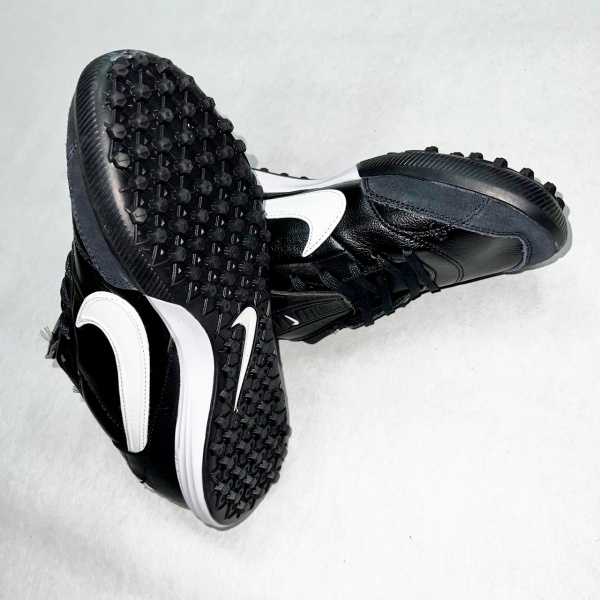 Сороконожки Nike Premier, черный