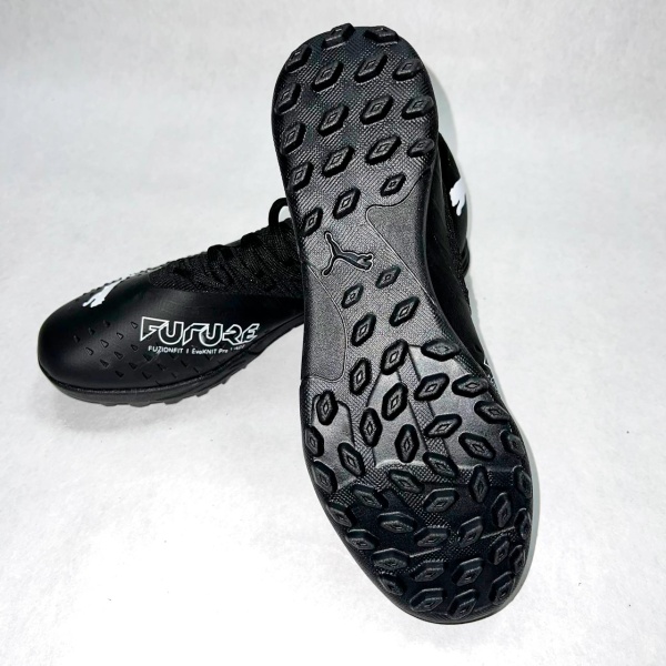 Сороконожки Puma Future Z, черный