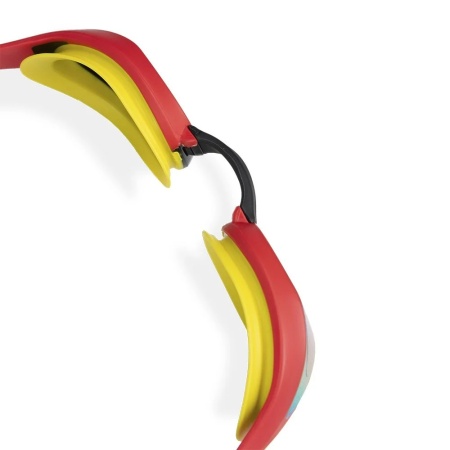 Очки для плавания Arena Cobra Ultra Swipe Mirror 002507-103, золотистые линзы, красный/черный