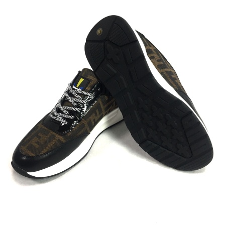 Кроссовки Fendi, черный