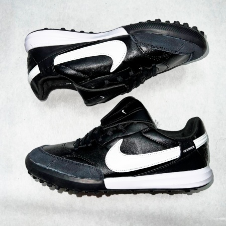 Сороконожки Nike Premier, черный