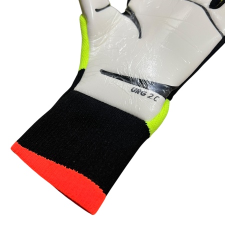 Перчатки вратарские Adidas Predator Pro арт. 2098, зеленый